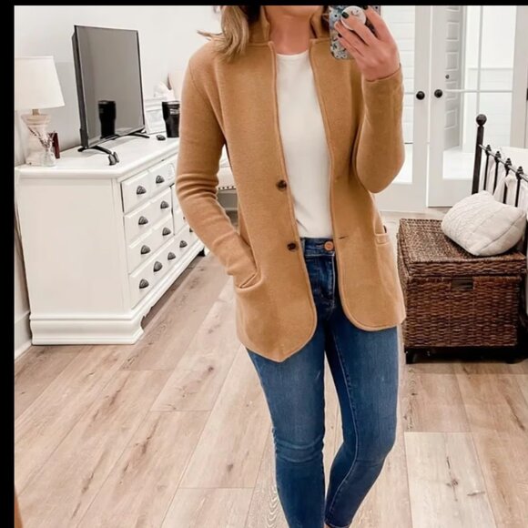 J. CREW SCHOOL BOY SWEATER BLAZER HEATHER ACORN $130 TAN KHAKI M - Picture 2 of 8